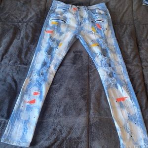 STYLISH DENIM PAINTER JEANS. SIZE 34x34. MINT CONDITION